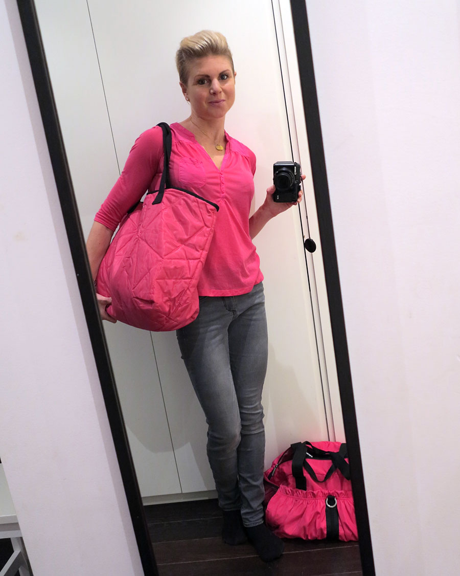 rosa_outf rosa_outf - Fredagsdisco