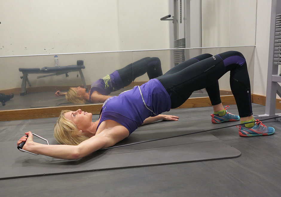 ligg_axelovning - Multiövning för axlar/höft -tips i film