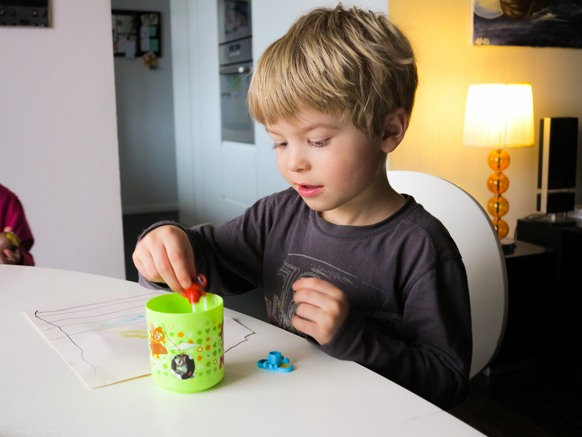 Junior Lissjanis målar