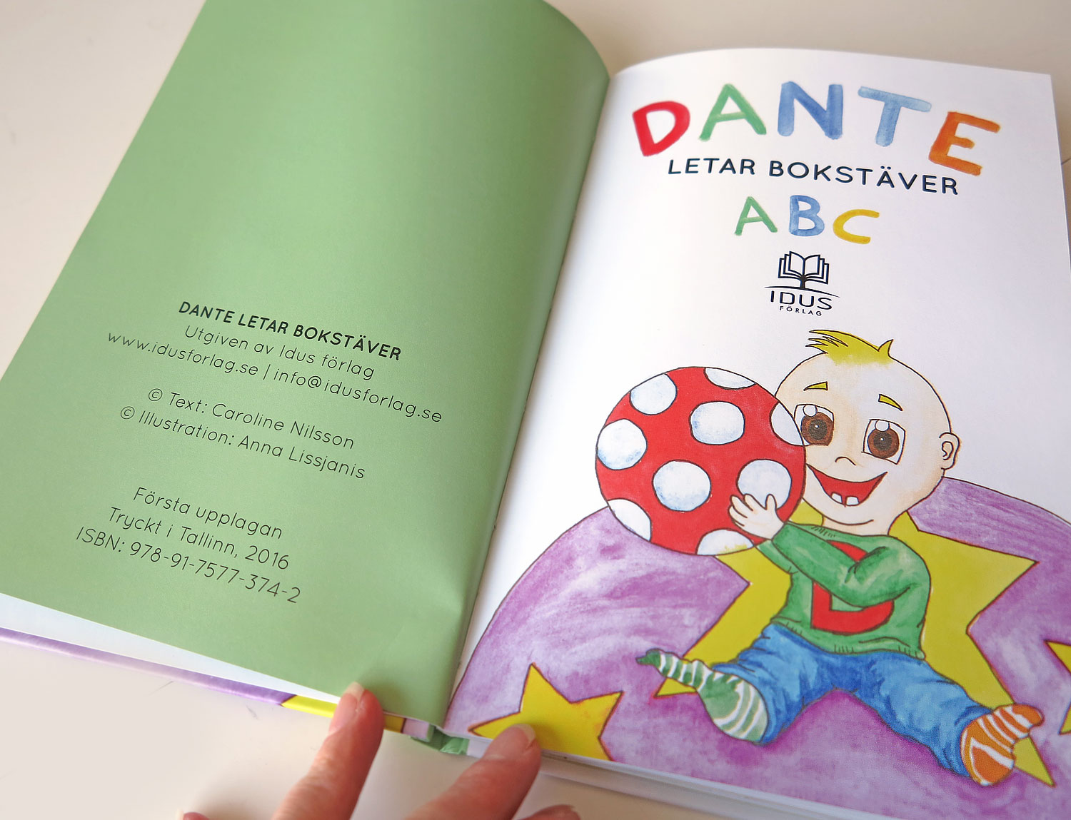 Barnboken om Dante /Anna Lissjanis