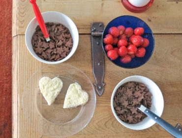 jordgubbar_chokladflingor