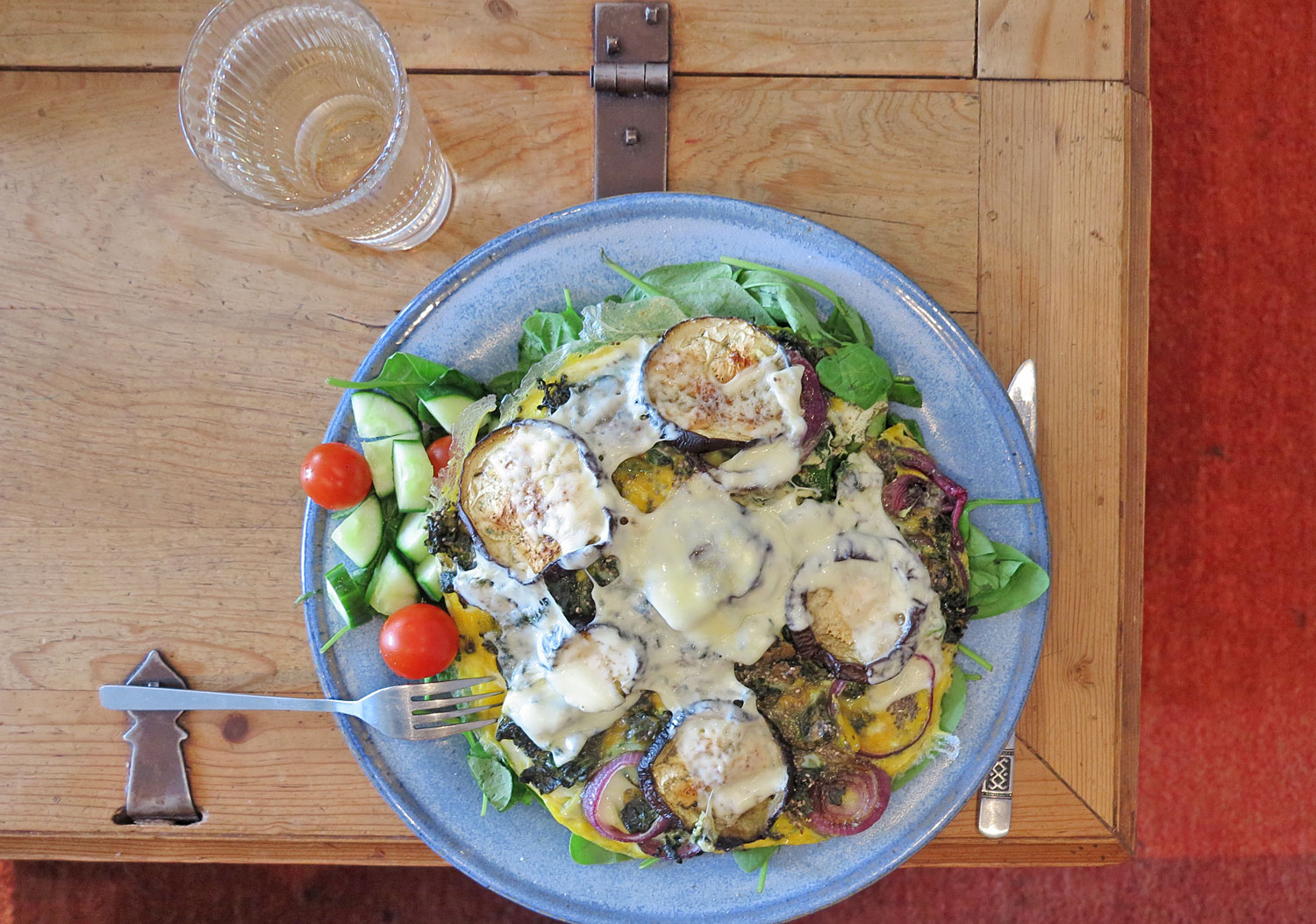 Omelett med aubergine