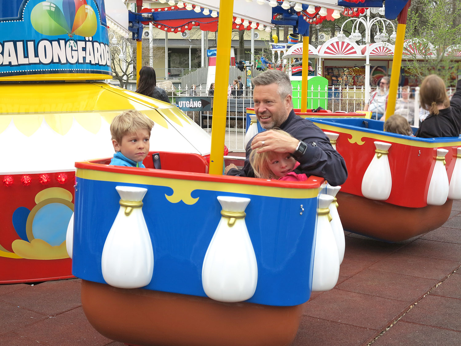 parkenzoo_karusell - parken zoo