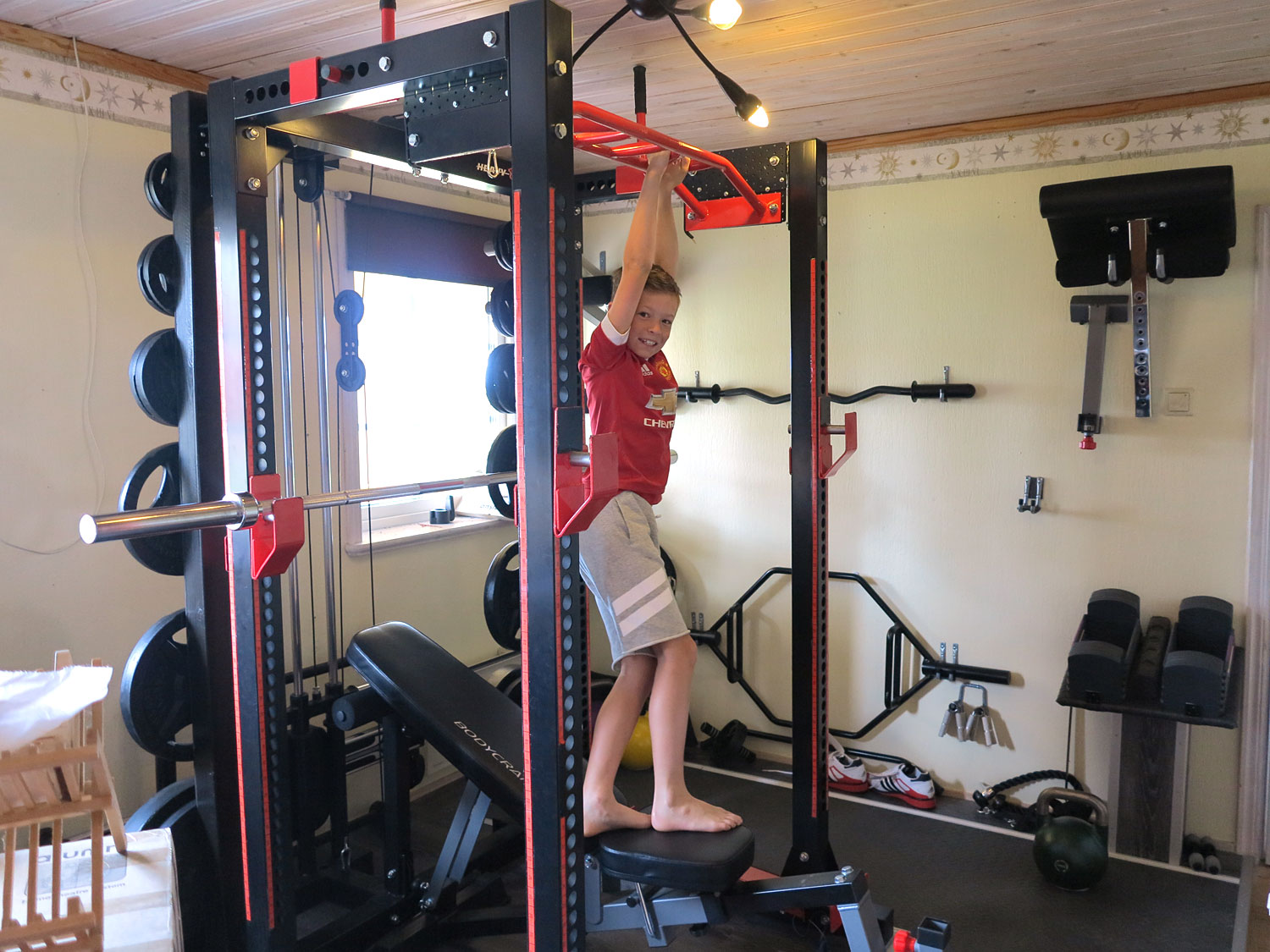 hampus_kannasen_gym - benträning på trång yta