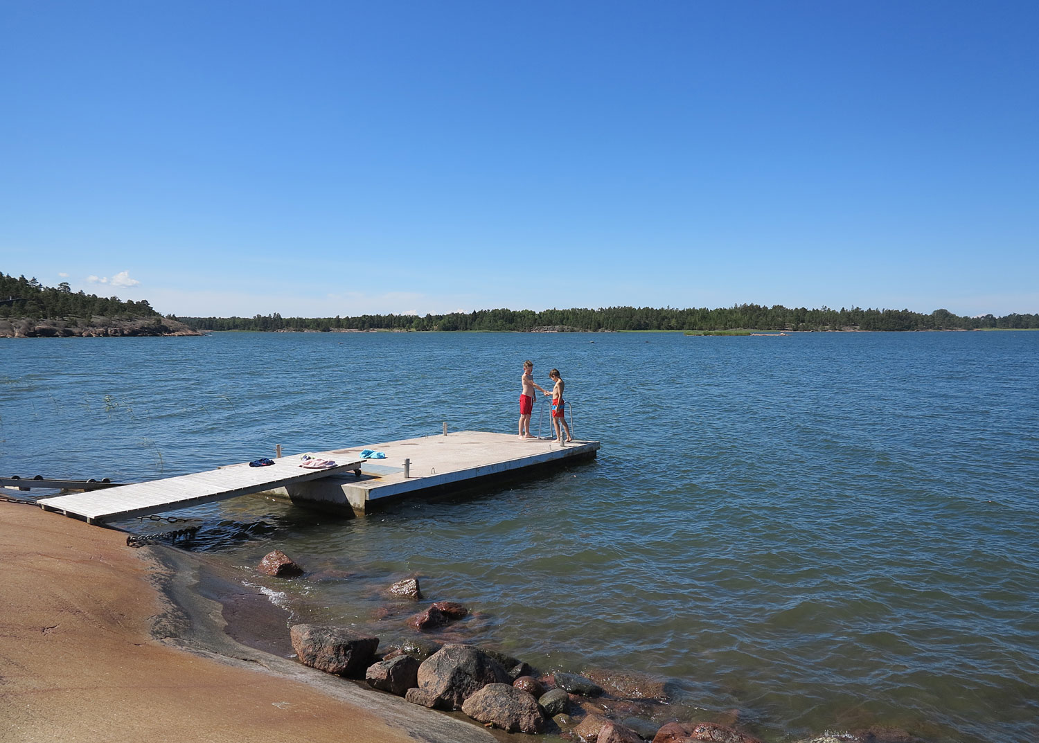 hugo_hampus_bad_aland17 - tvåbarnschocken