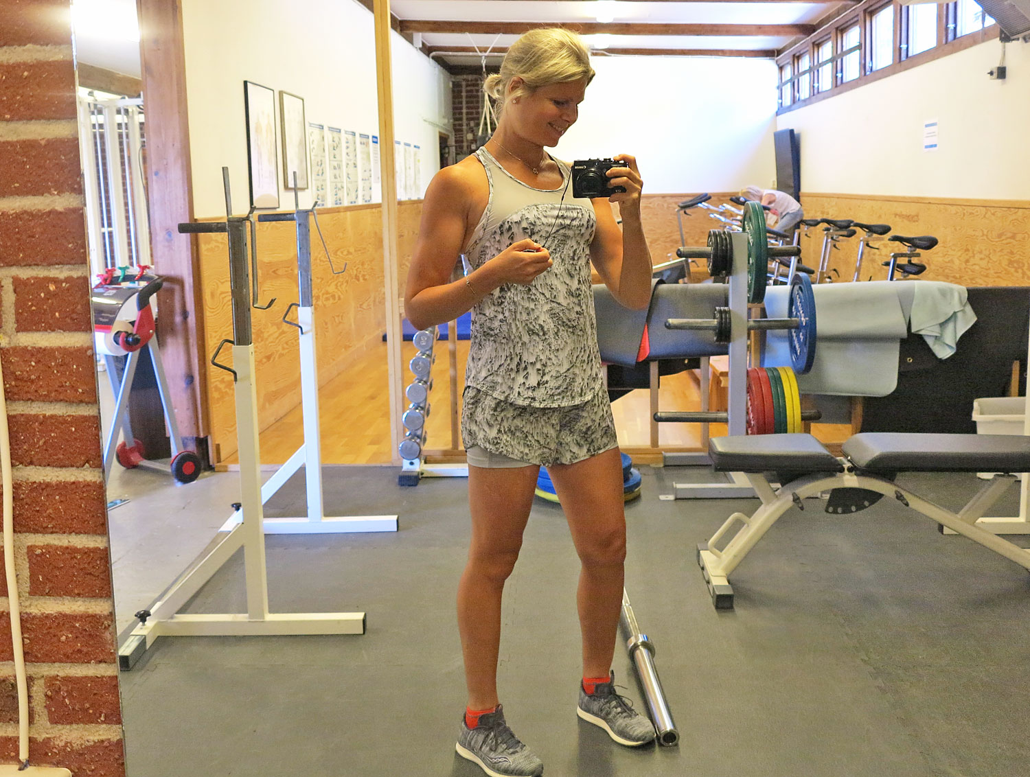 outfit_soc - Kampemetsbadets gym