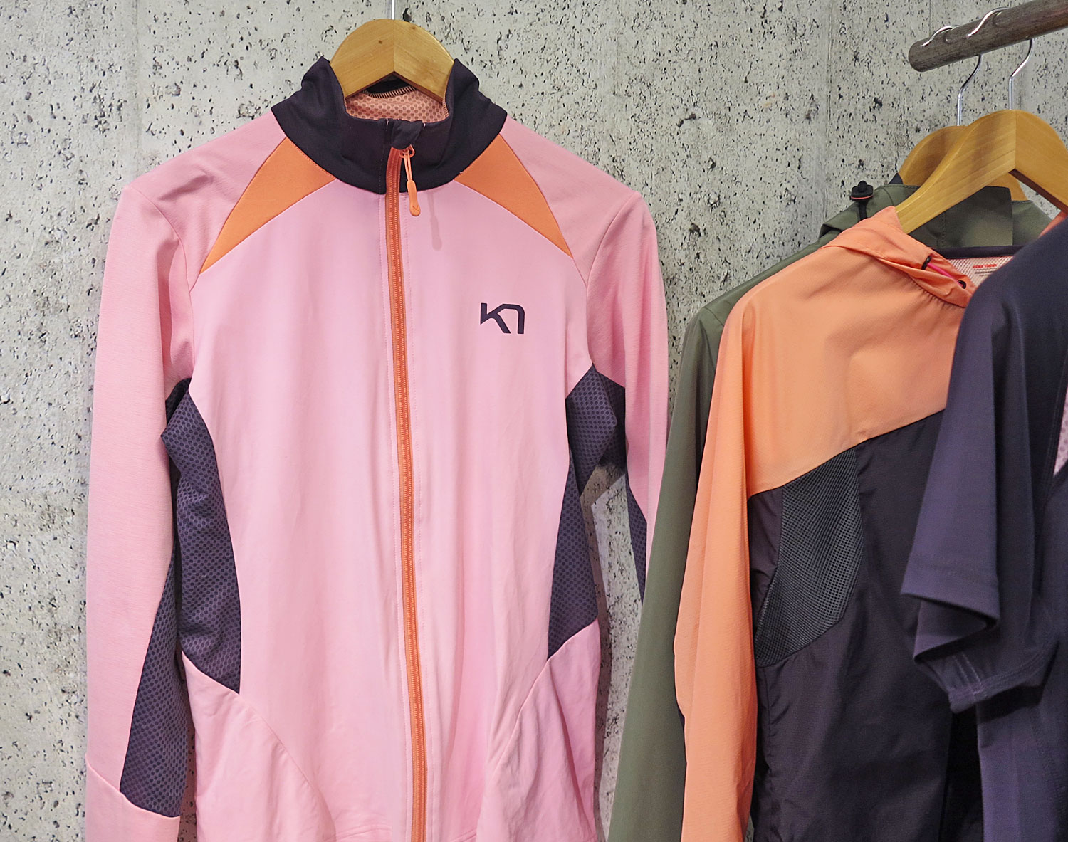 karitraa_rosa - rosa