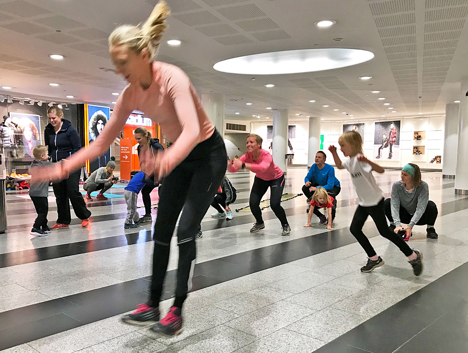 friskochstarkfamilj_stadium_grodhopp - Frisk och Stark Familj Stadium