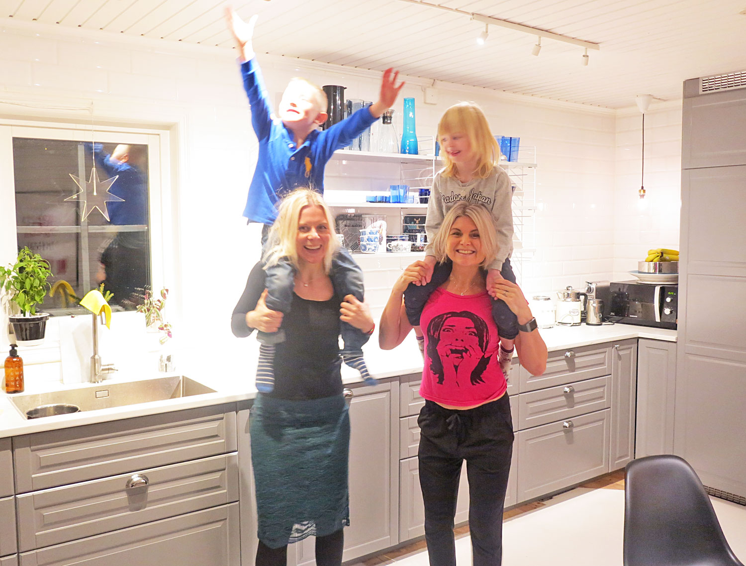 annalissjanis_milla_barn - vänner