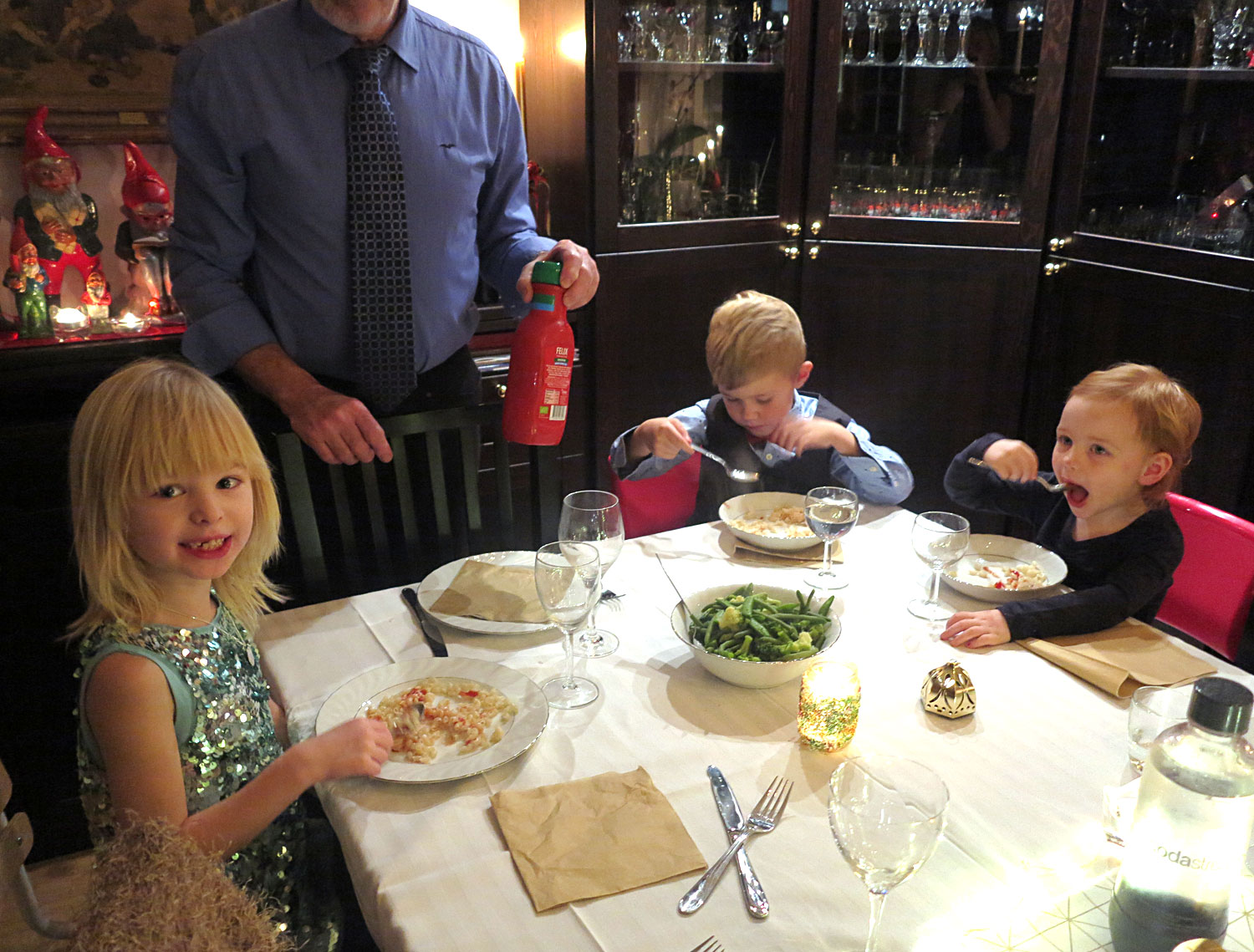 nyar17_barnen - nyårsafton