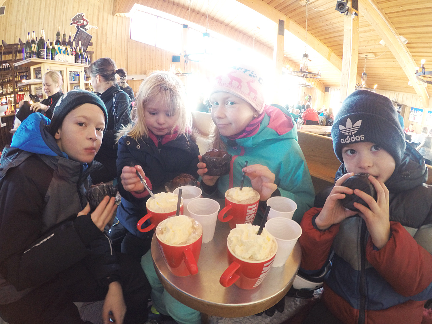 fika_toppstugan - högfjället