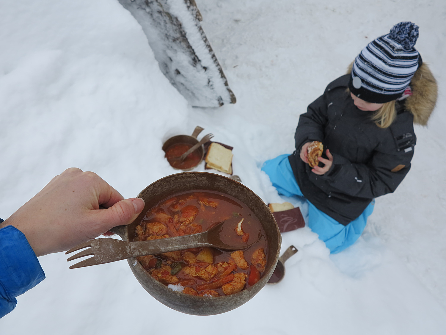 kycklingsoppa_reimaresa - äta i ruka
