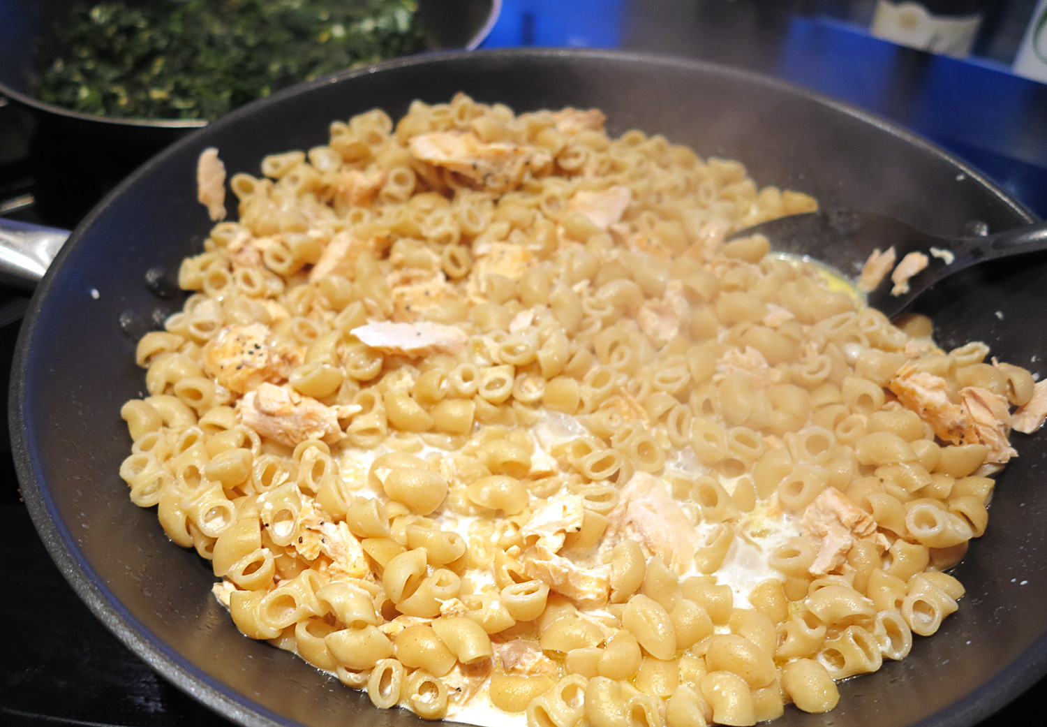 laxpasta-1 - lättlagad laxpasta