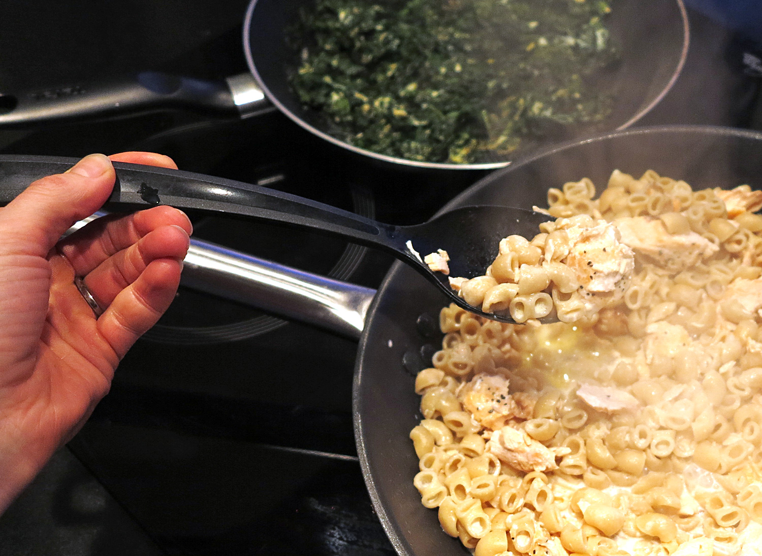 laxpasta_sked - lättlagad laxpasta