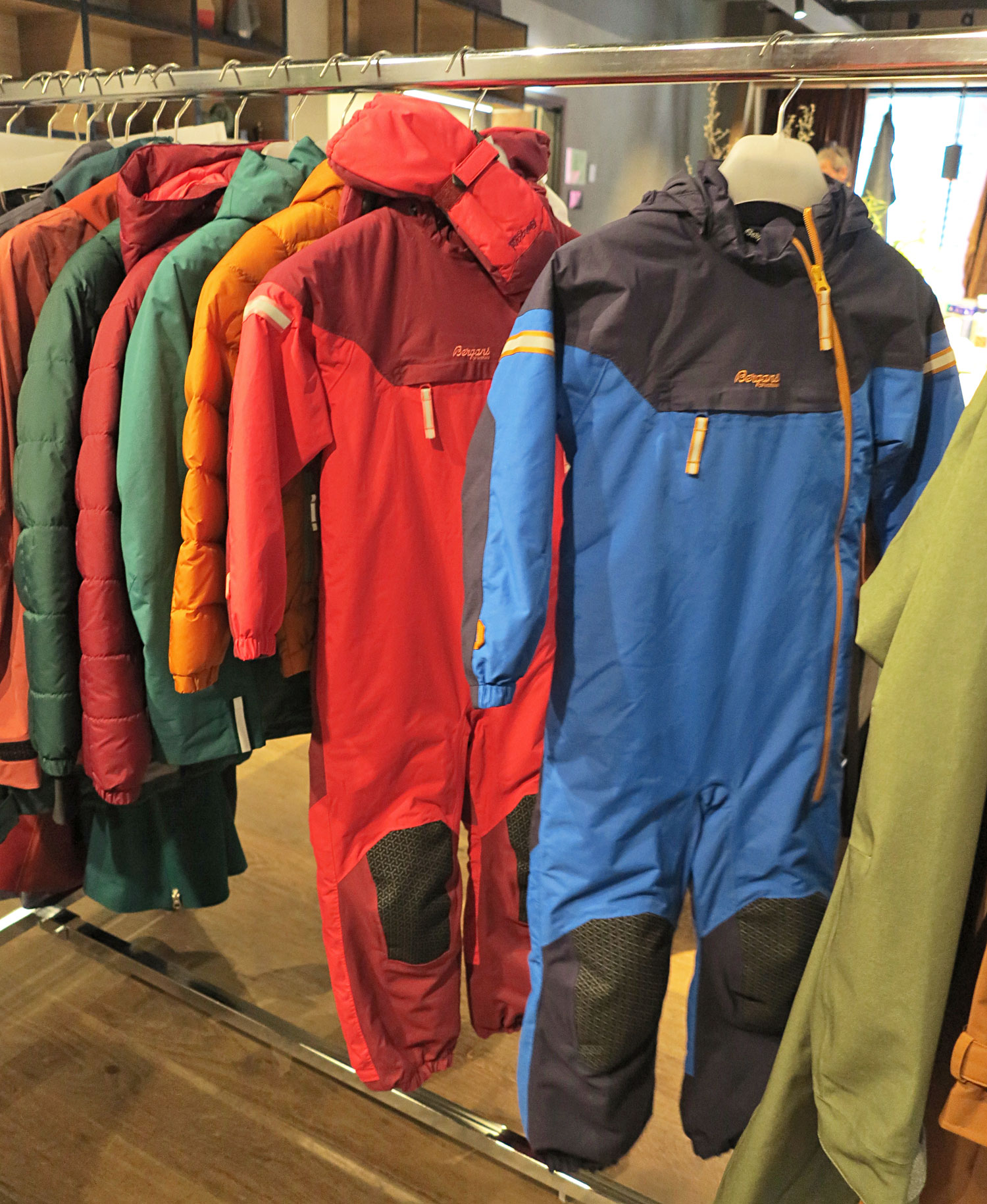 bergansofnorway_overall - bergans of norway