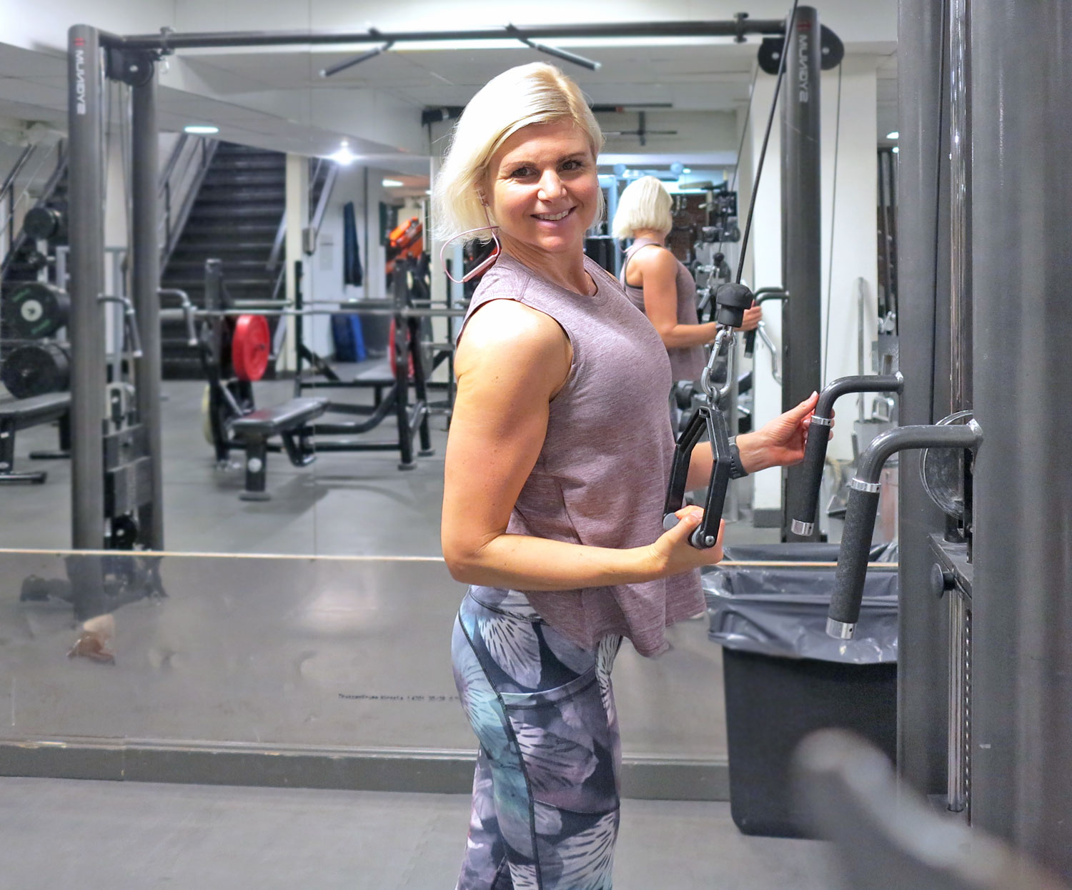 triceps_kickback_annalissjanis - övningar för triceps