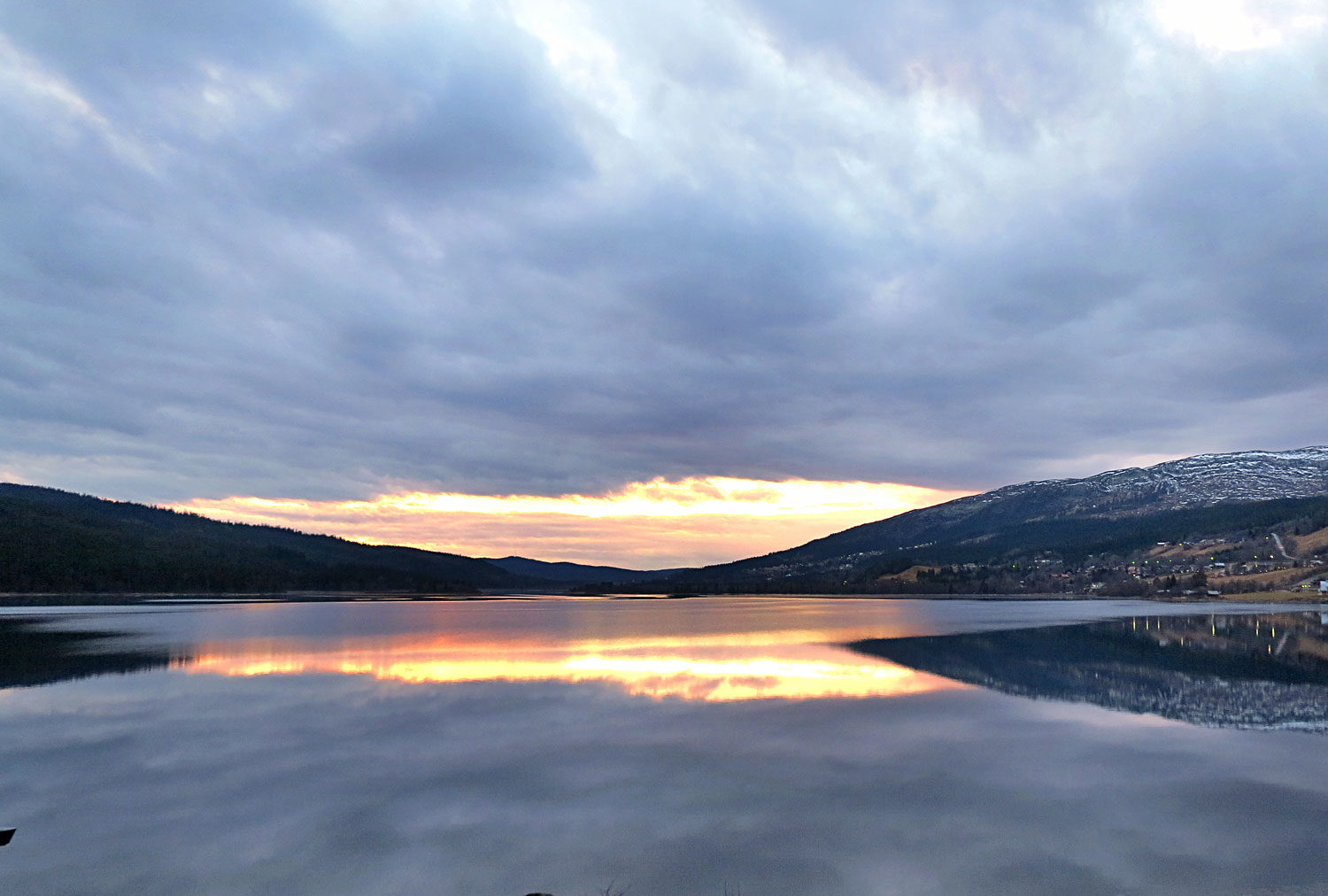 aresjon18 - Yoga Mountain Festival