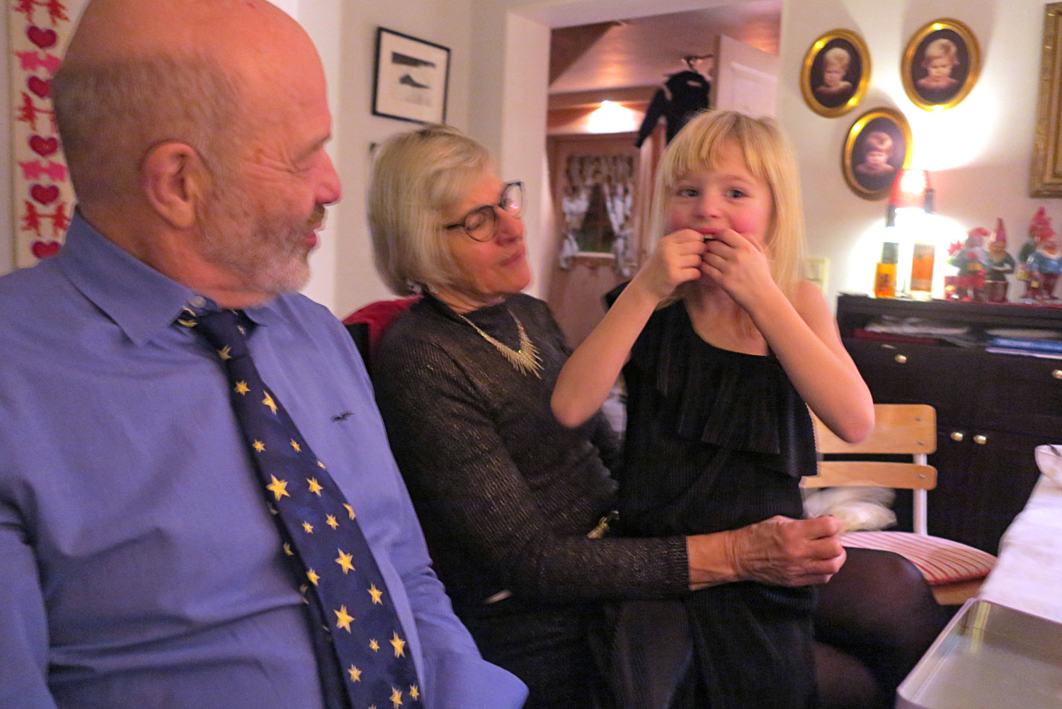 jonna_mormor_morfar - nyårsafton 2018