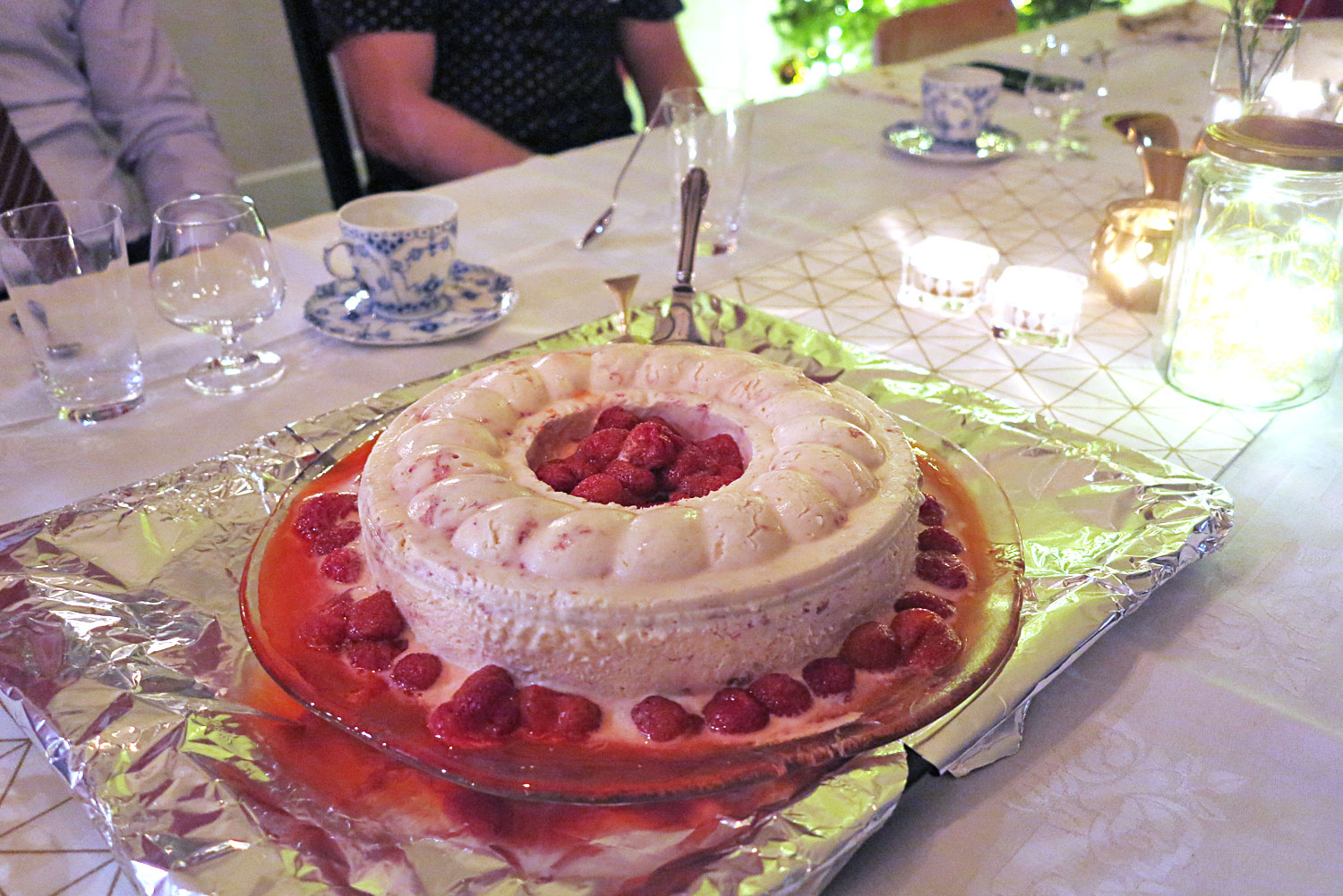 jordgubbstarta_glass_nyarsafton2018 - hemgjord jordgubbsglass