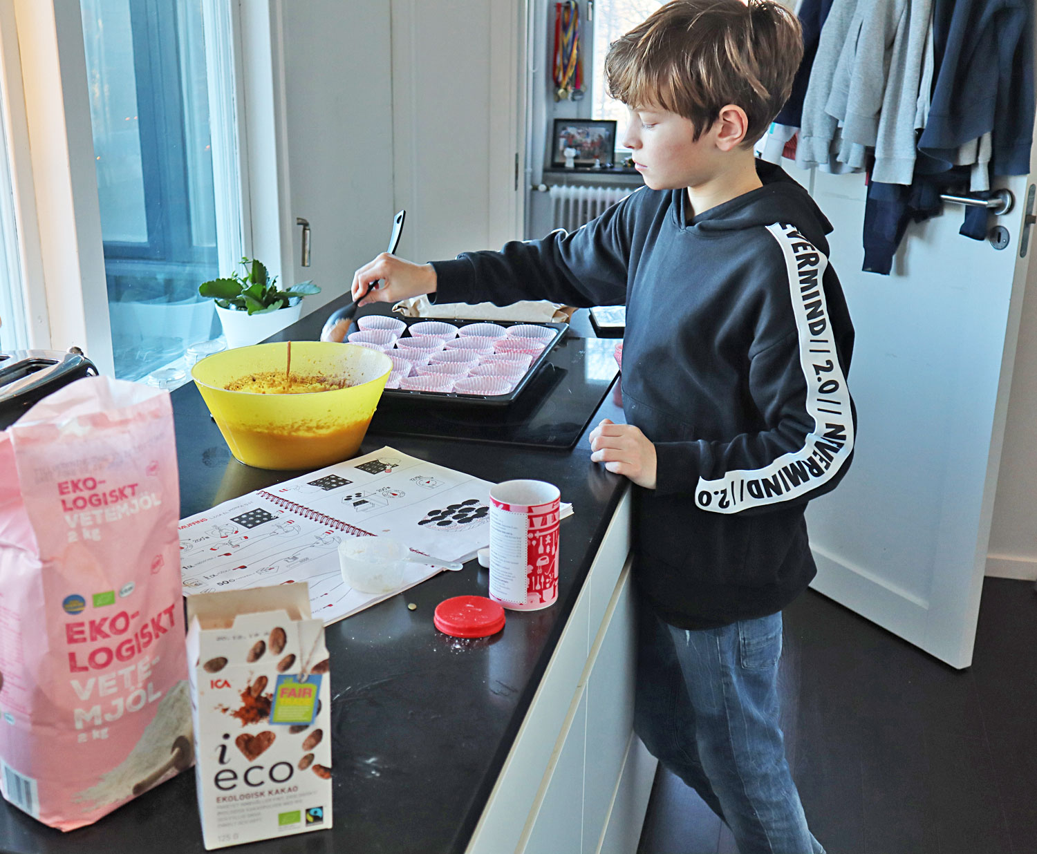 hampus_cupcakes_baka1 - chokladcupcakes