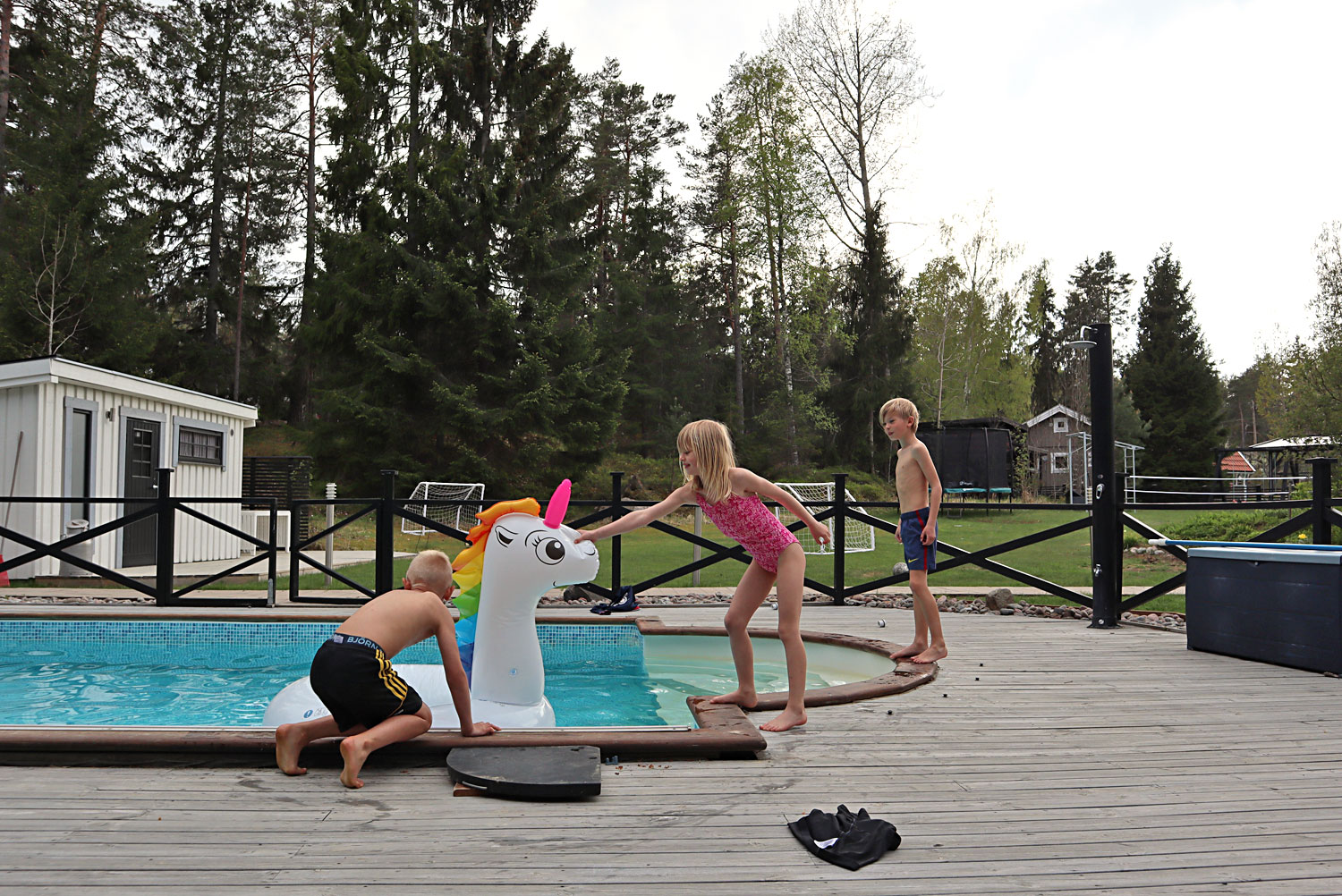 jonna_bad_milla.fam_ - vänner