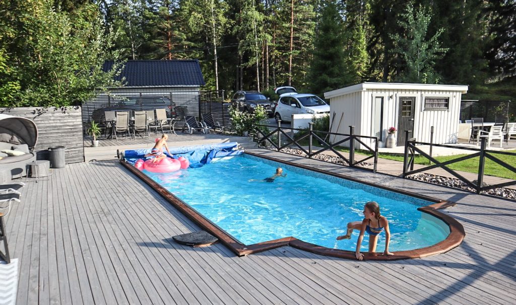 pool, Milla, Ingarö