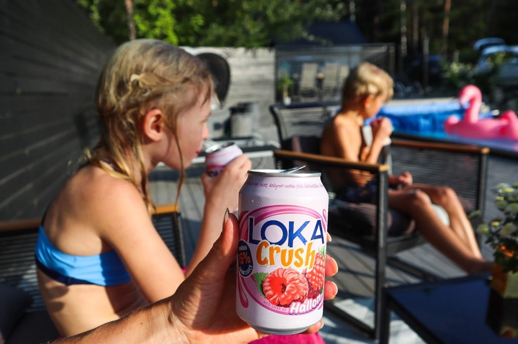 Loka, bad, Jonna