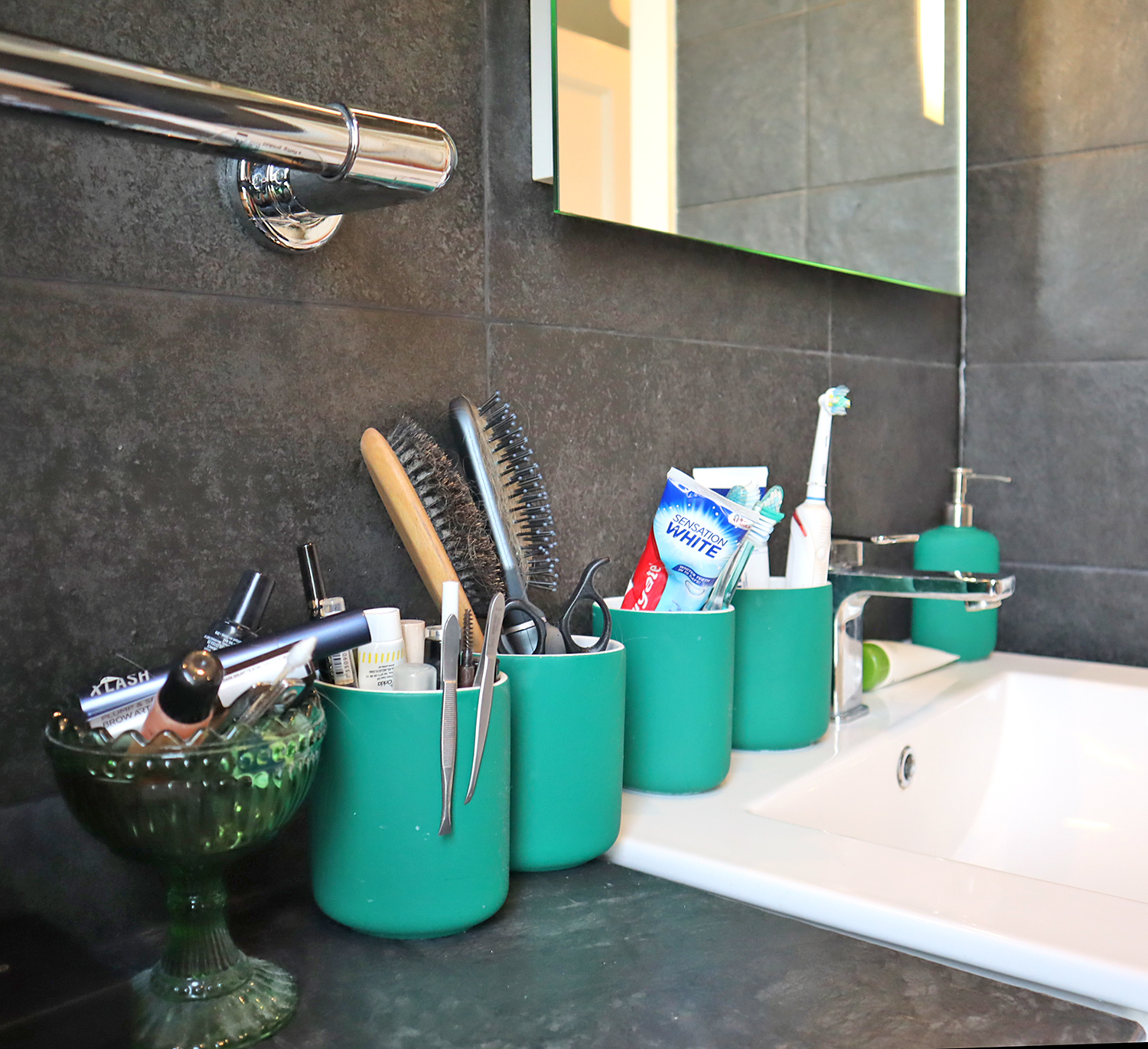 muggar_toa_annaj - compact living