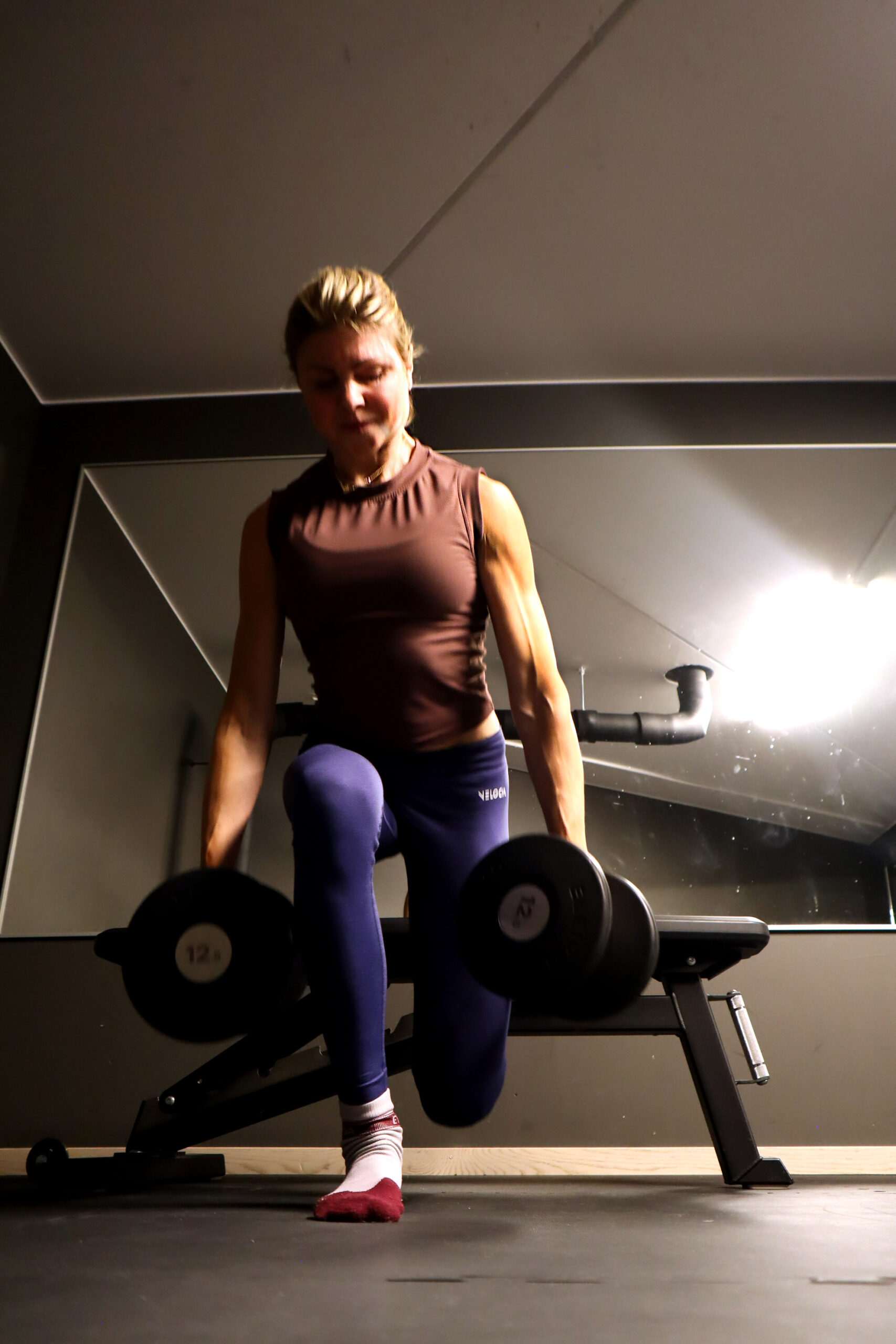 helkroppspass med hantlar