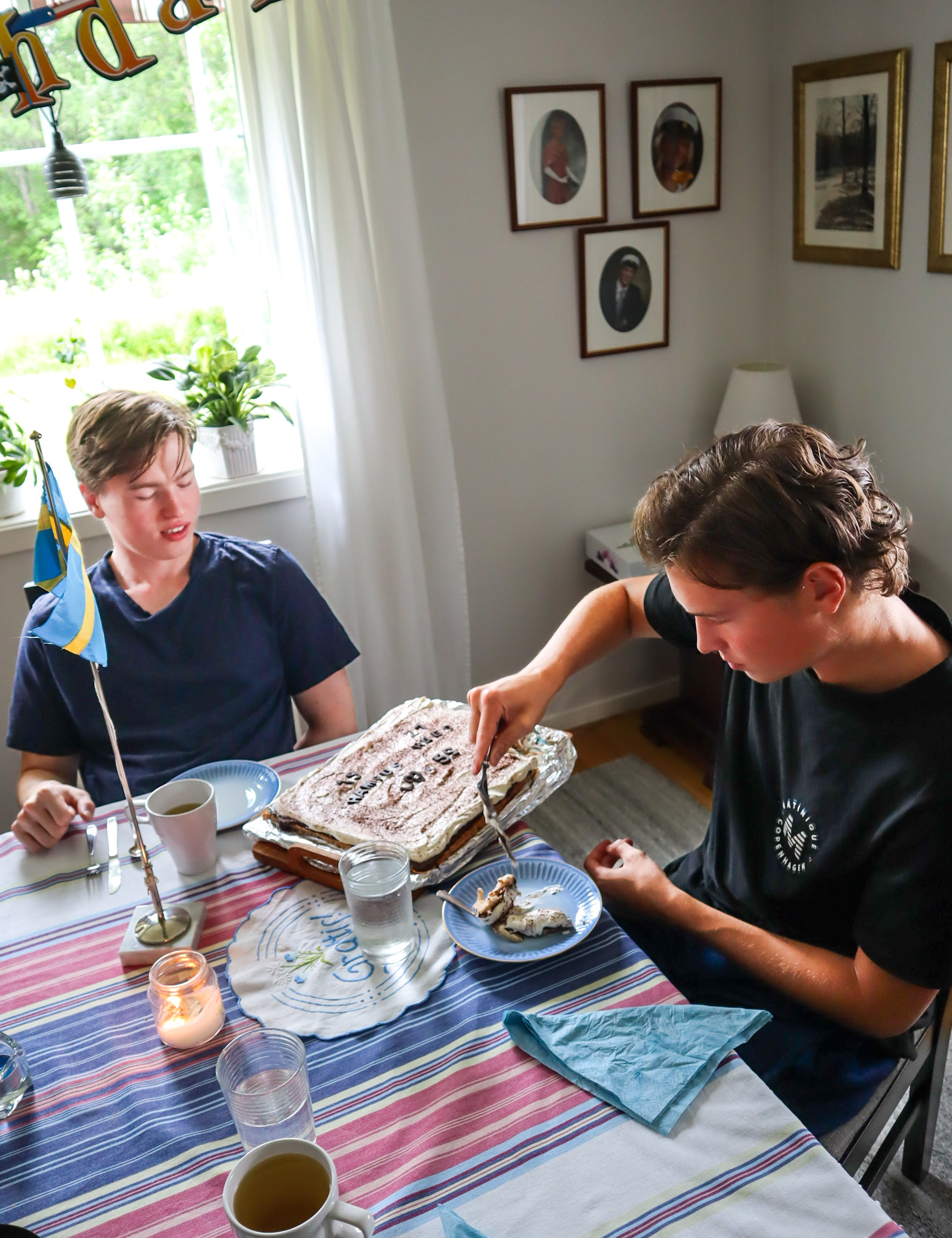 hampus 19 år
