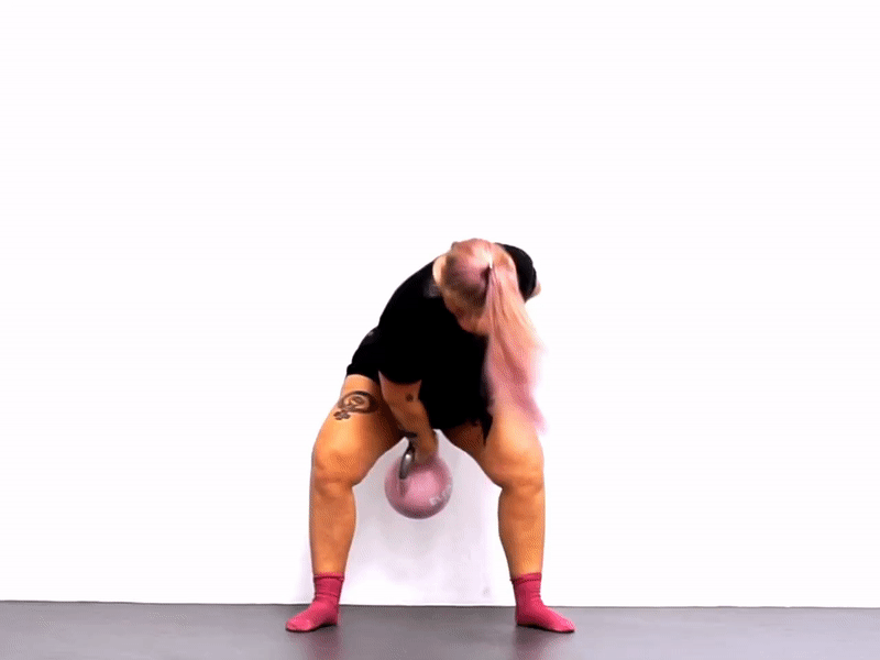 27dae415-3205-4129-947f-ea68987ac137-14722-000019d968a8fb57 - Helkroppspass med kettlebells för 3 olika nivåer