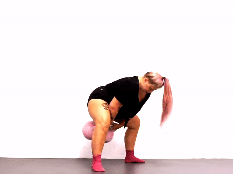 898a2f41-cc91-449a-a9ca-e1d6935ca542-14722-000019db1f4af9dd - Helkroppspass med kettlebells för 3 olika nivåer