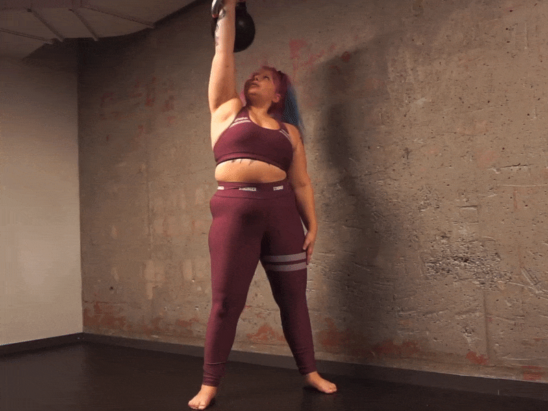 F4FE13C1-71A8-4DE3-B0EA-5C8F5738335E - 7 kettlebellövningar som gör magträningen roligare