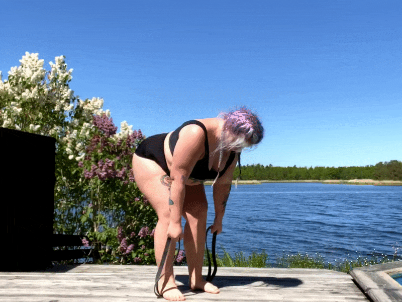 855B43CC-A4DC-48E4-8D82-7C7533718A51 - Perfekt uteträning - Flåsigt helkroppspass med ett gummiband