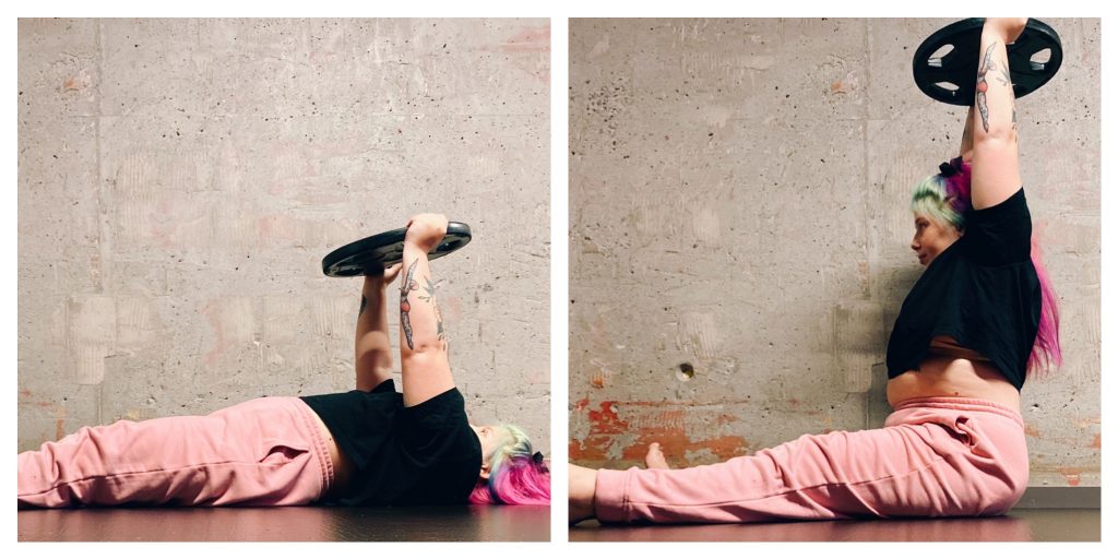 10F27CC1-0027-4075-B4C0-37DDED146438-1024x512 - Effektiv och kul kombo som tränar hela överkroppen med en viktskiva