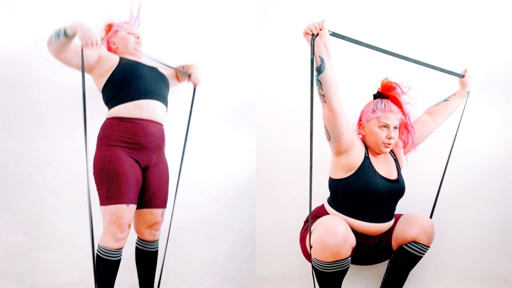 D701F31E-CD69-4F63-8DA3-9F3A8E0E96FC-1024x576 - Träna styrka, kondition och rörlighet med ett gummiband