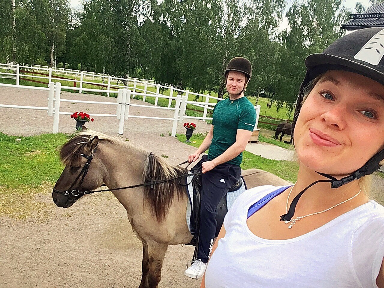 201907011626508679 - Semestern börjar med jobb