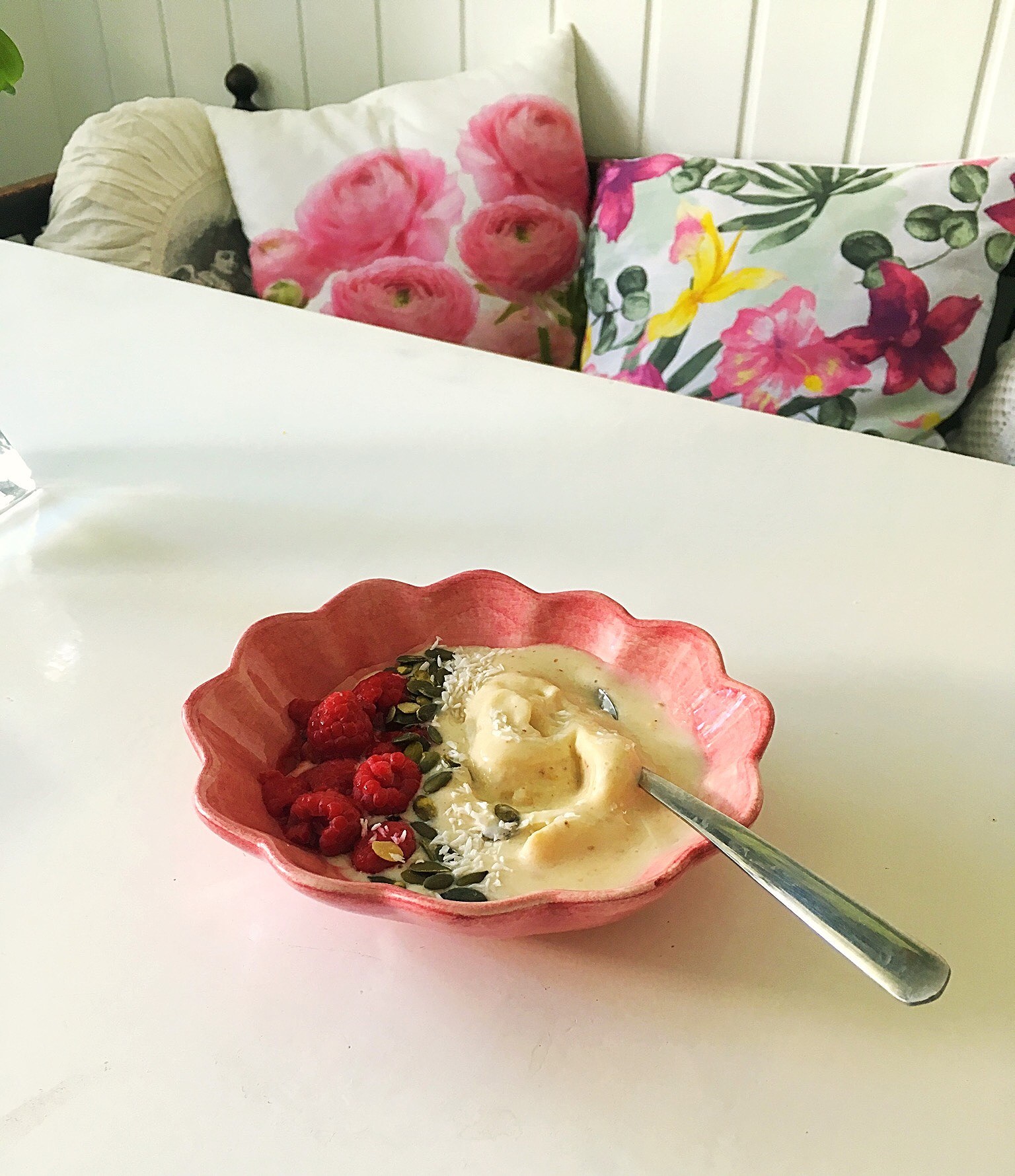 201907281310188337 - Hemmagjord banan och hasselnötsglass