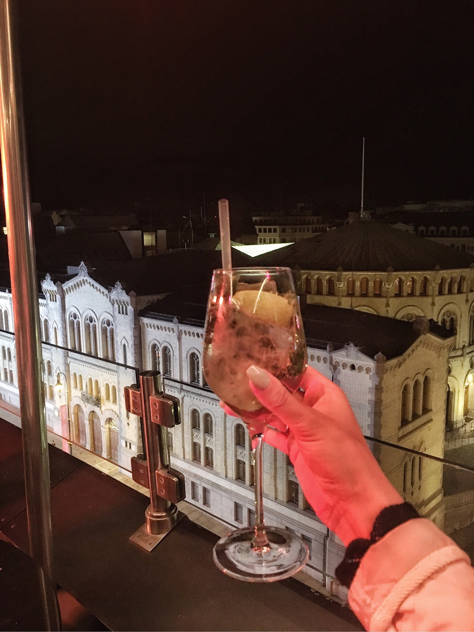 201909160510401212 - Oslo - en resa utan dess like