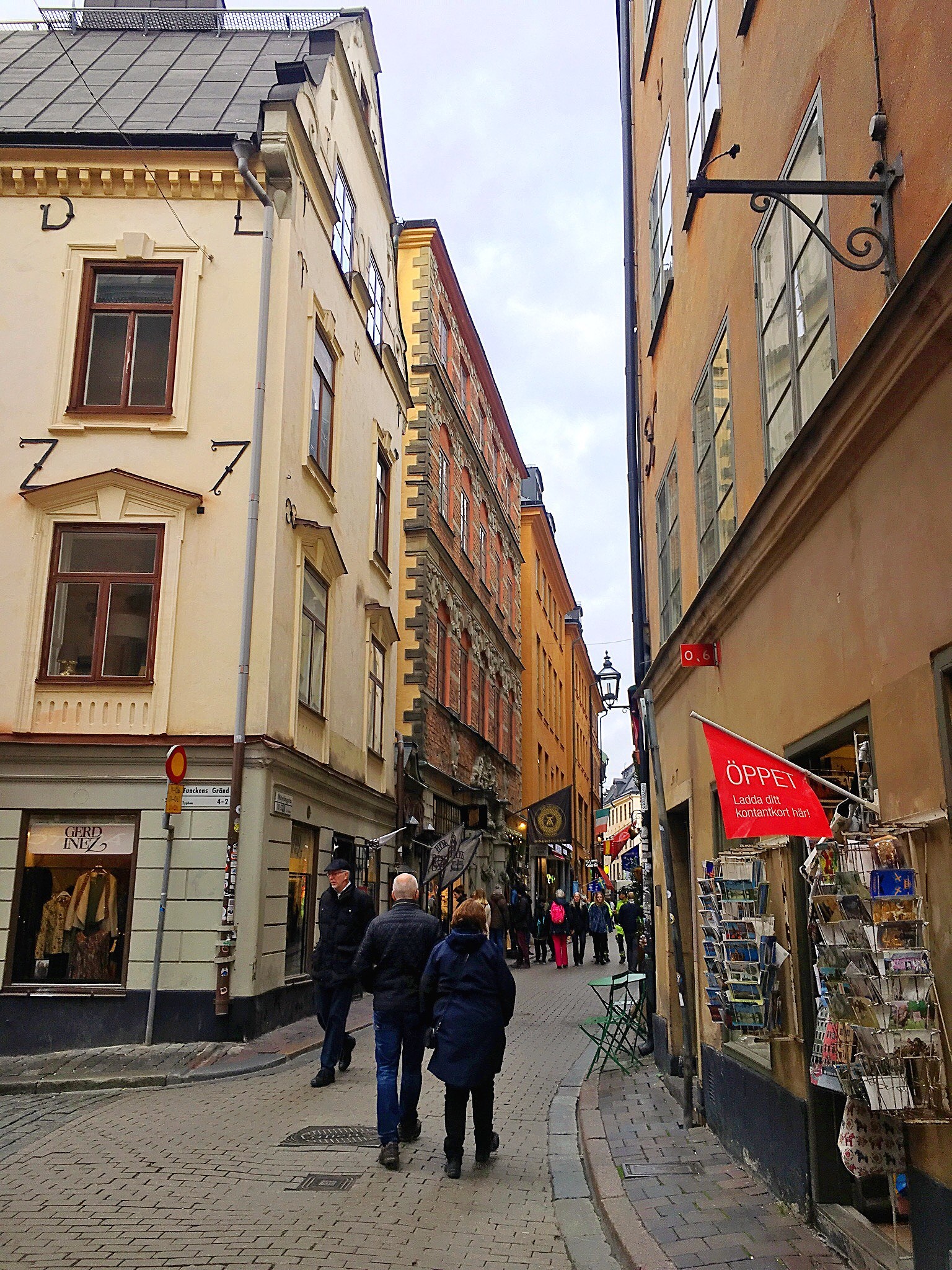 201910291452079456 - News: F blir J