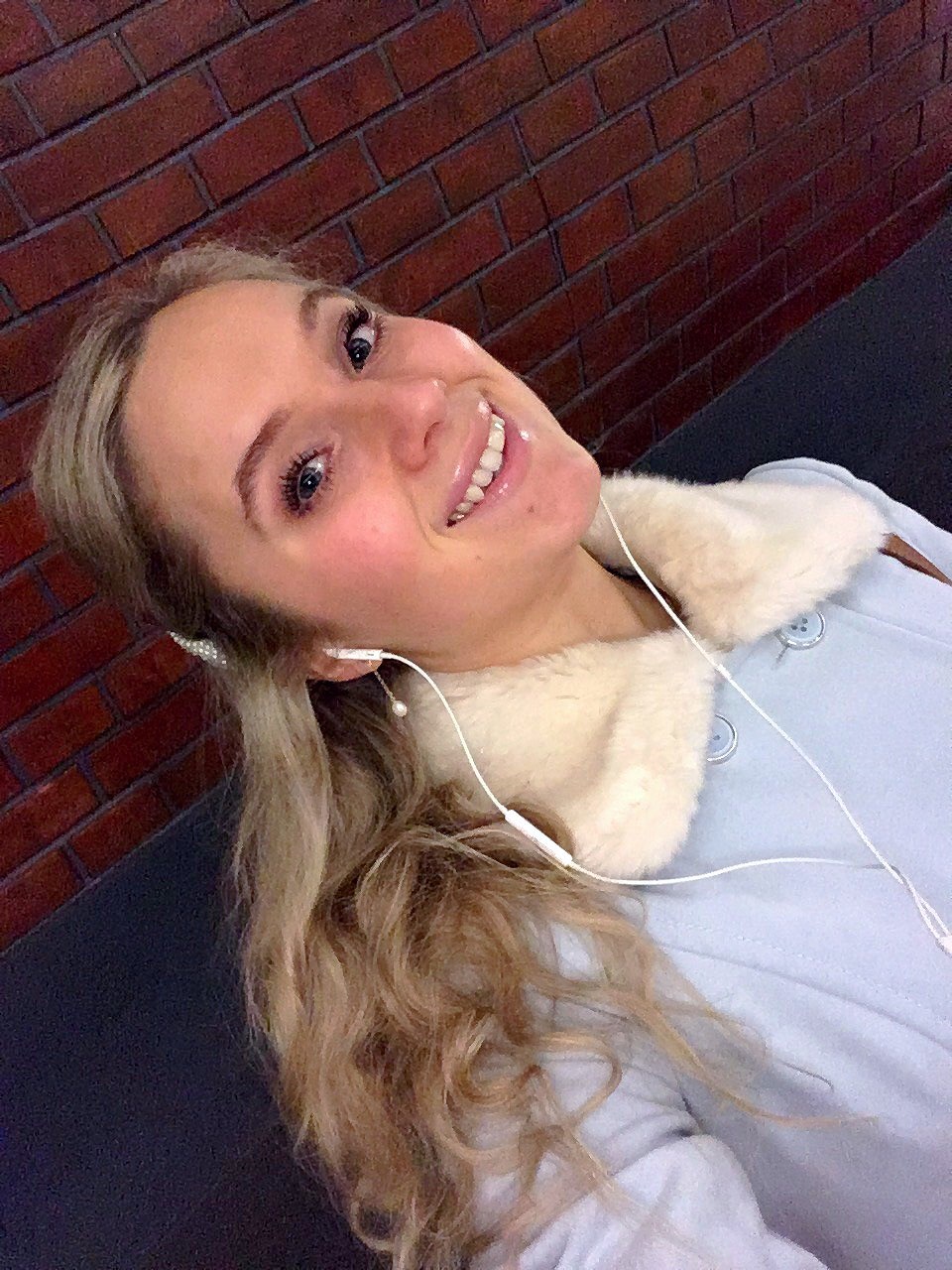 201912190556506521 - Hjärtat rusade på franska ambassaden