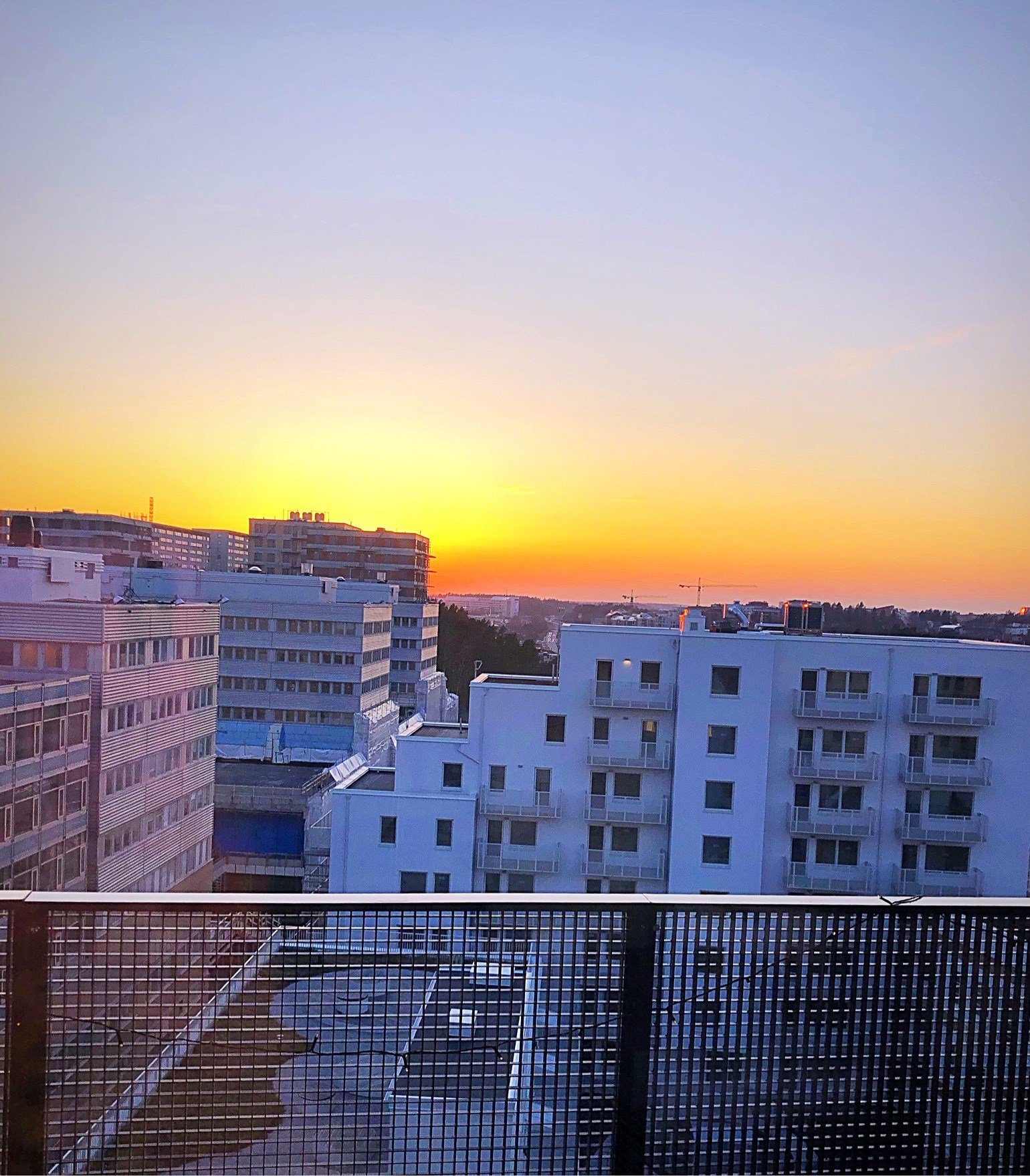 202003280927300507 - Gamla minnen och nya efterrätter