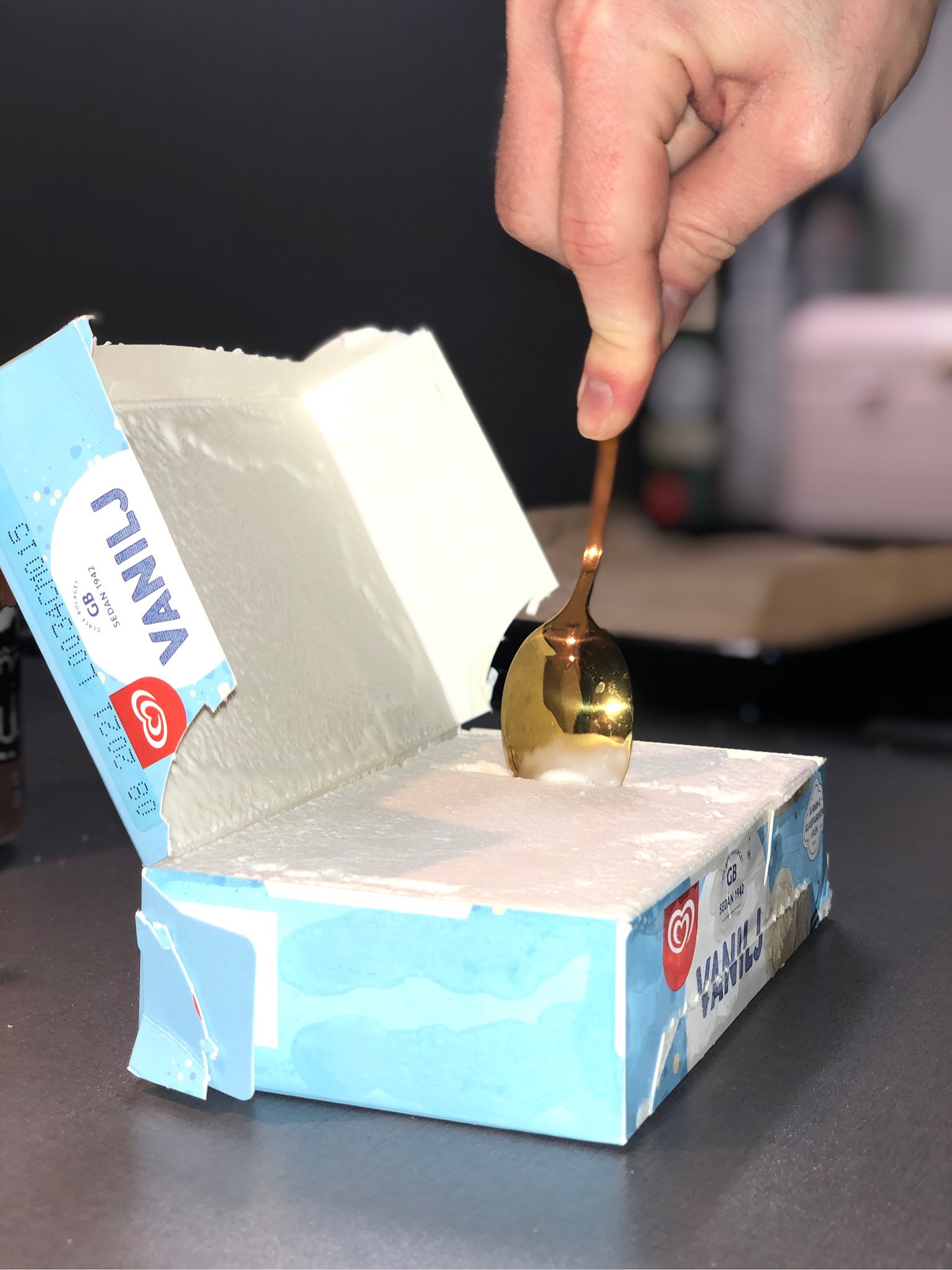 202003280927336448 - Gamla minnen och nya efterrätter