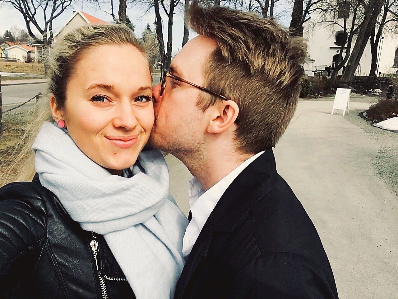 202003300613038578 - Distansförhållande