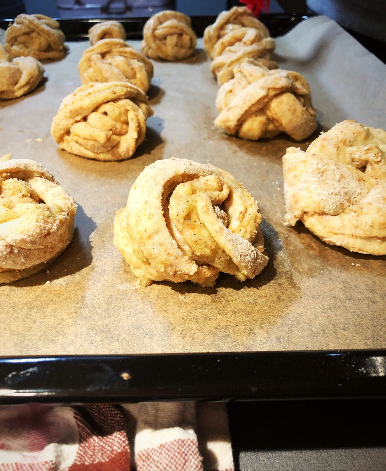 202003310756516076 - Propud bullar med kardemumma