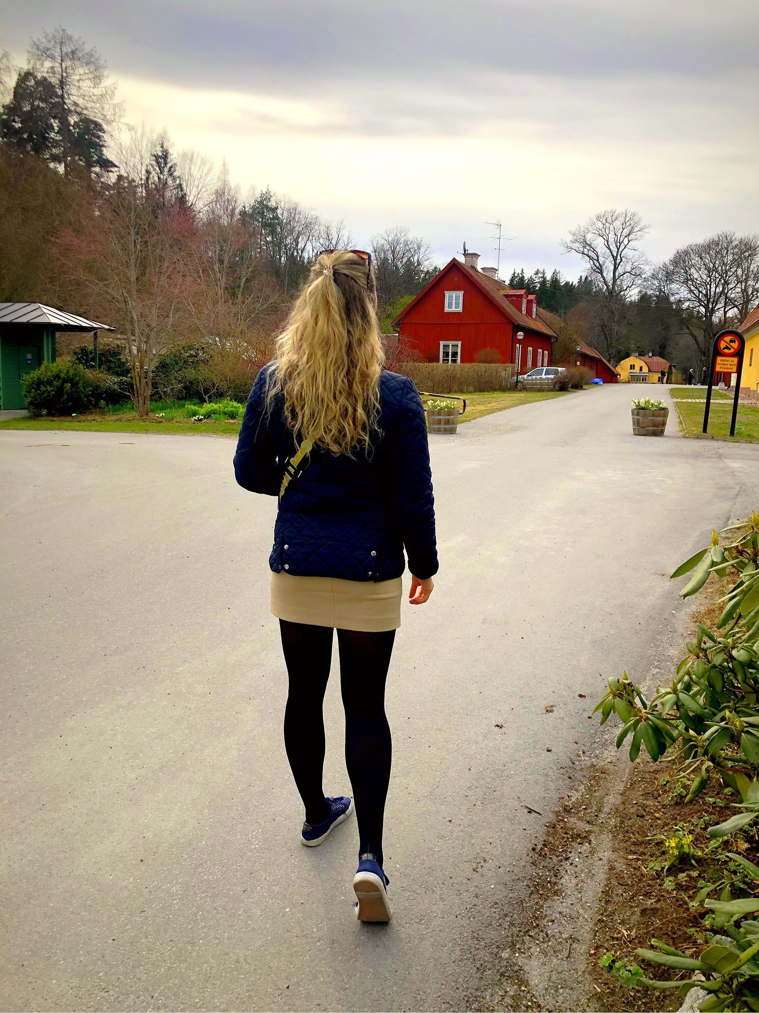 202004140652299917 - För mycket