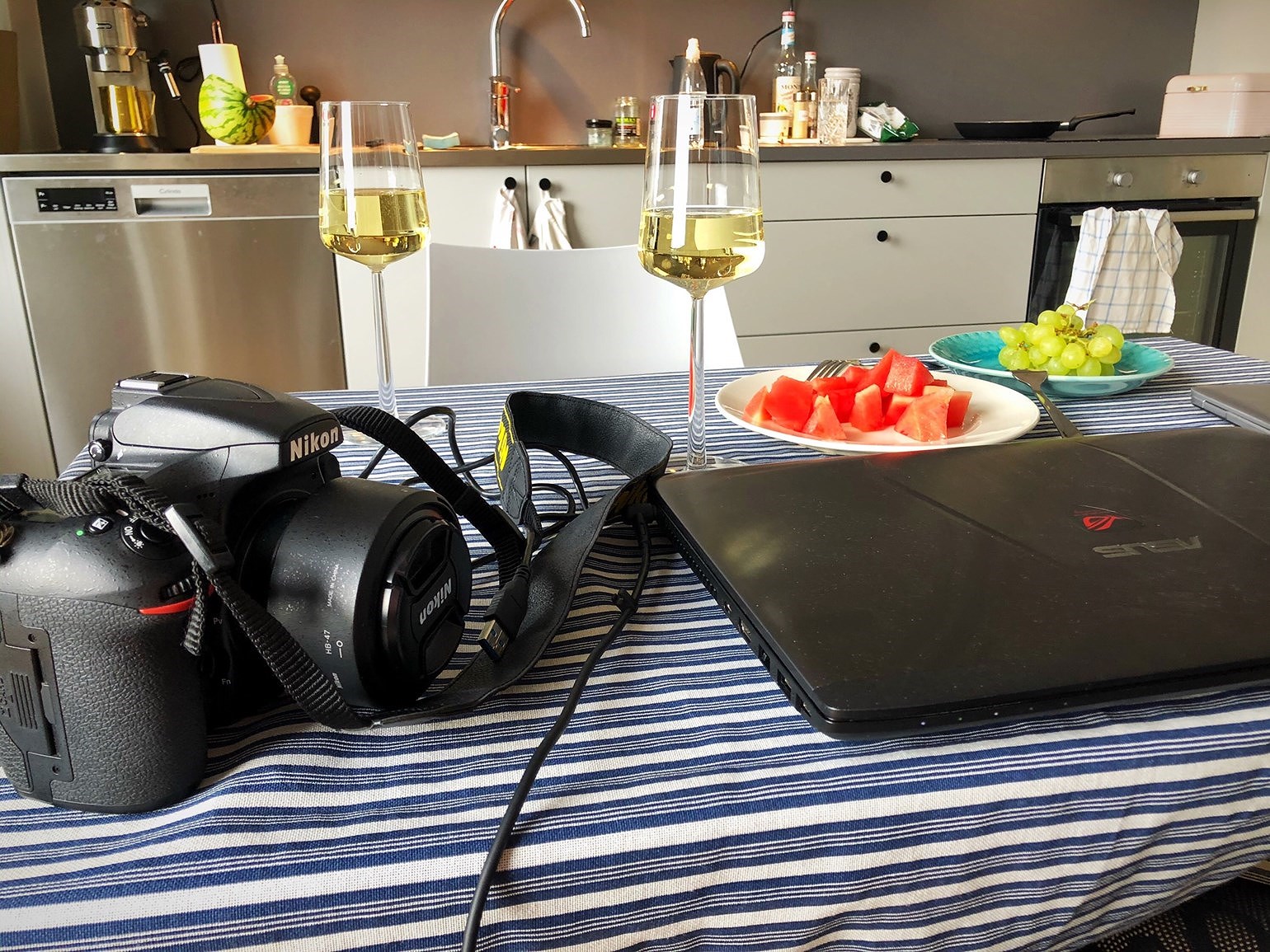 202004281611171106 - Texten skickad till bokförlaget