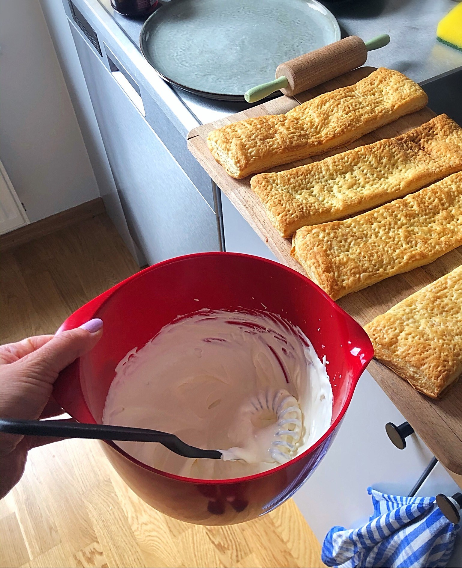 202005151938285897 - Baka napoleonbakelser