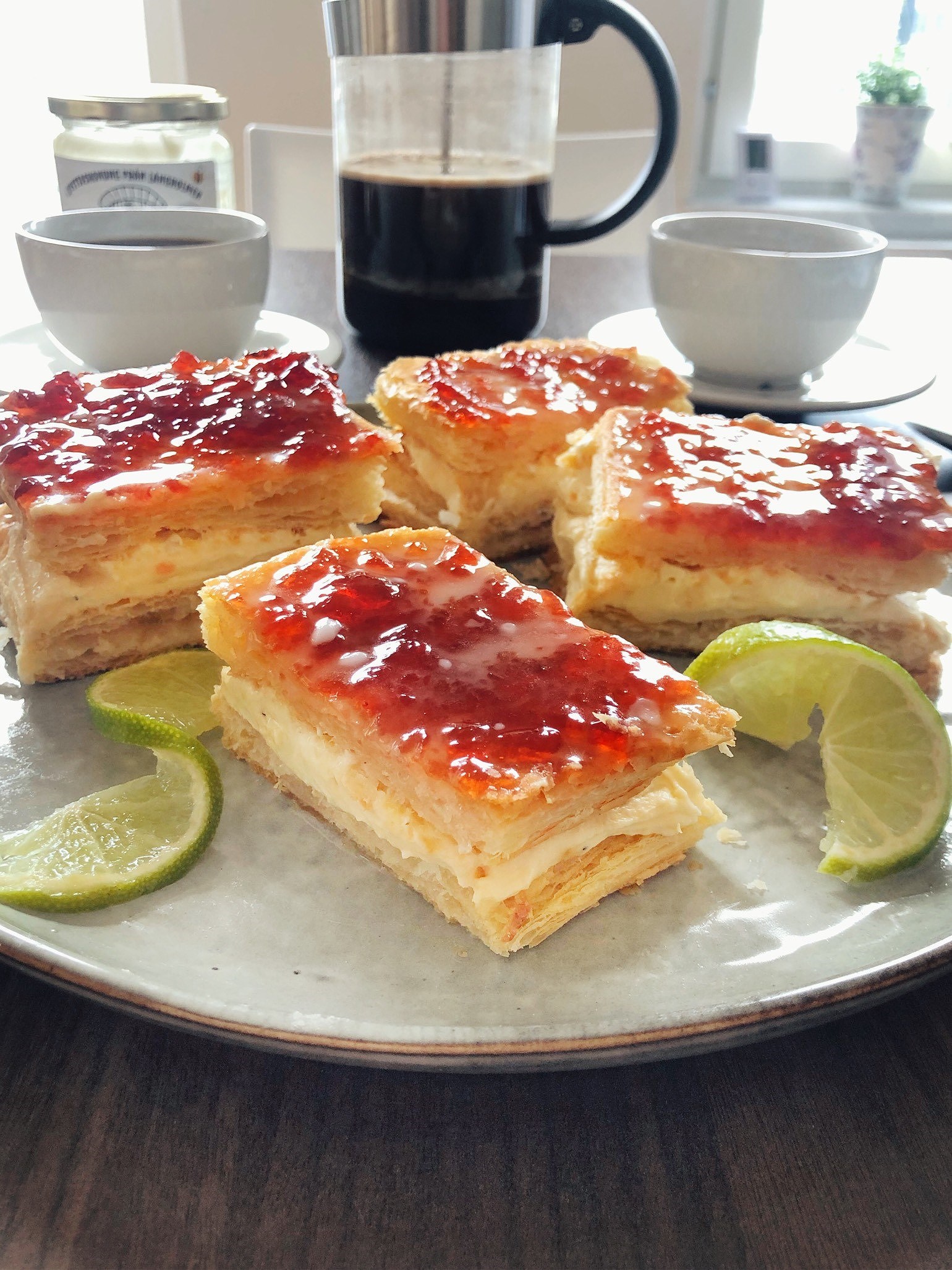 202005151938303780 - Baka napoleonbakelser