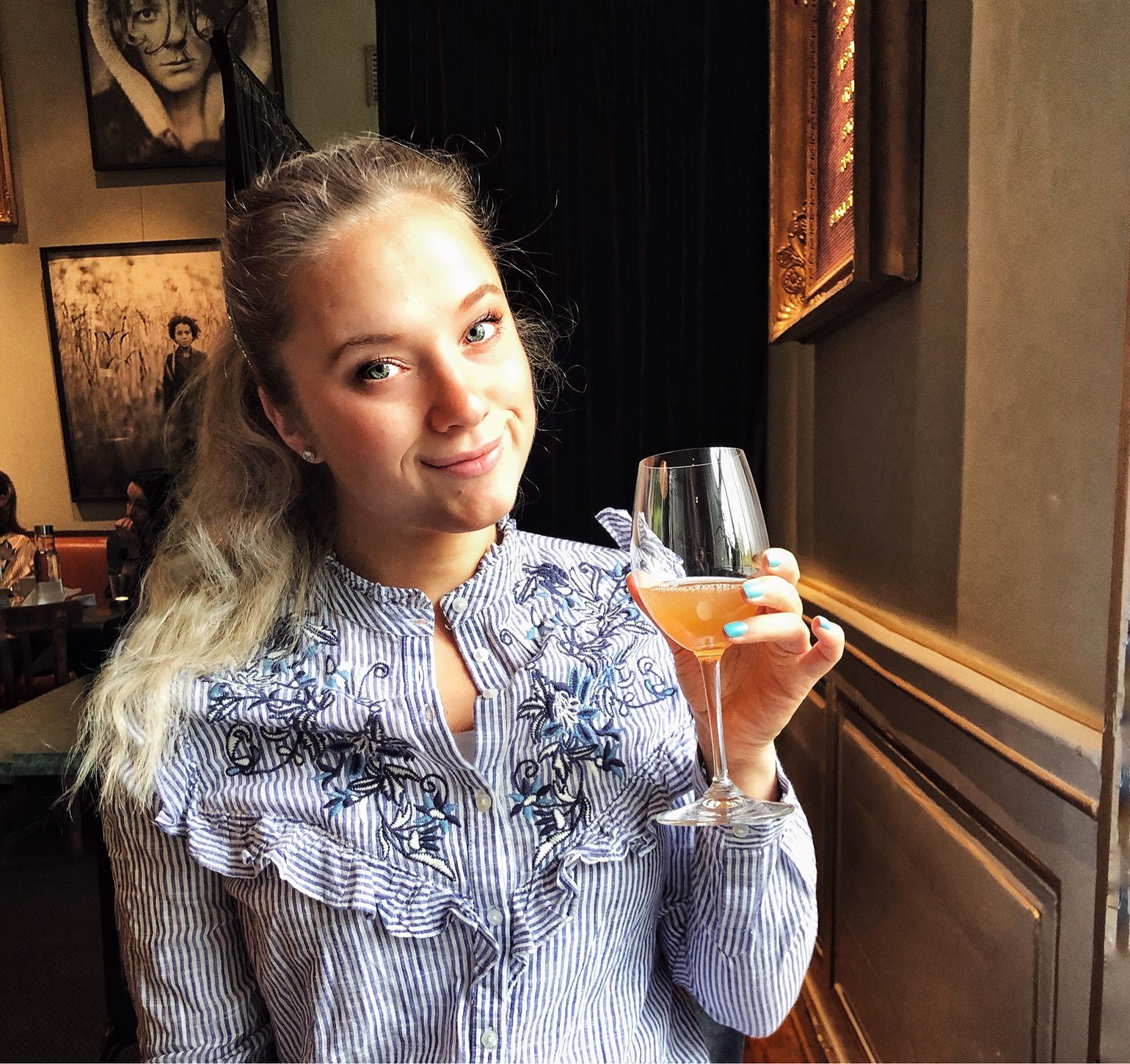 202005231430530151 - Porschen till Görvälns slott